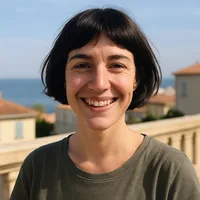 Émilie Girard
